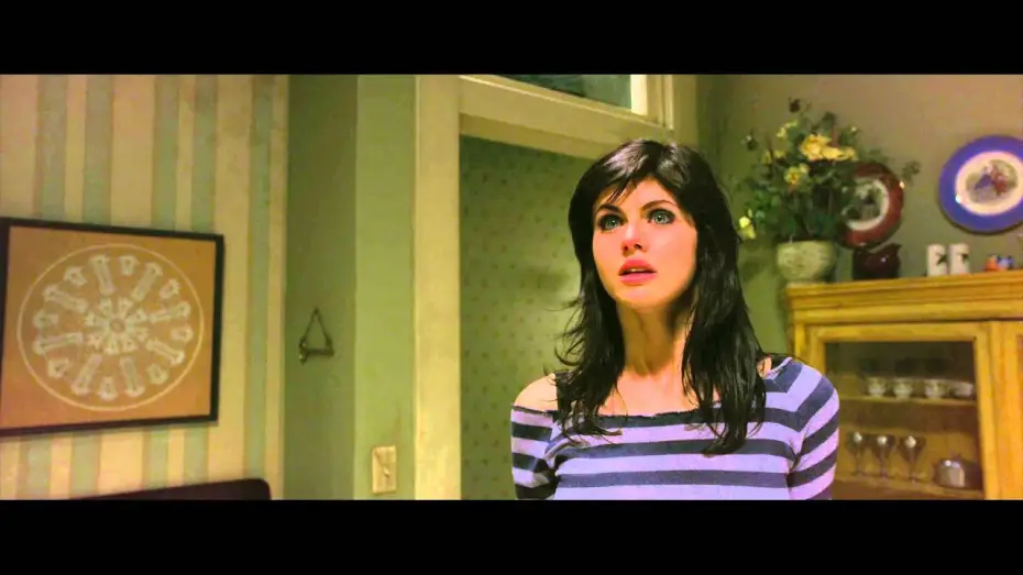 Wideo do filmu Piła mechaniczna 3D — TEXAS CHAINSAW 3D Bande Annonce VF