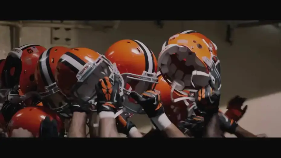 Wideo do filmu Ostatni Gwizdek — DRAFT DAY -- Bande Annonce VF