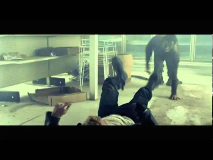 Wideo do filmu Zombie Hunter — ZOMBIE HUNTER Clip - The Best Part!