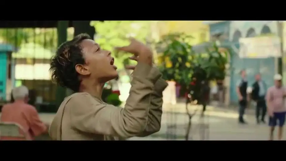 Wideo do filmu Śmieć — FAVELAS / Extrait 2 - VF [Au cinéma le 12 novembre]