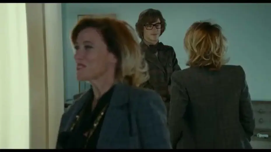 Wideo do filmu Saint Laurent — SAINT LAURENT - Extrait #4 - La cliente