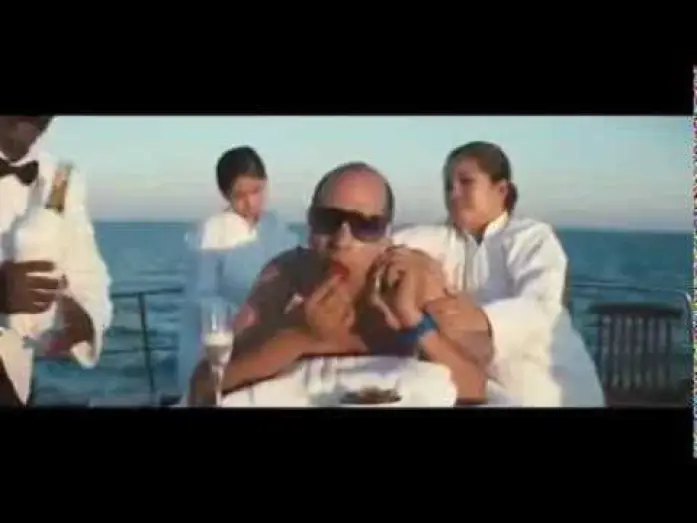 Wideo do filmu Sole a catinelle — Checco Zalone - Sole a Catinelle -  Trailer Ufficiale 2013
