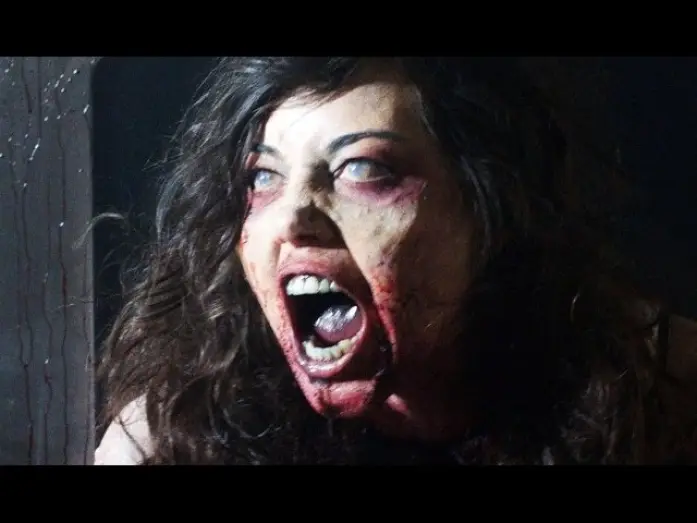 Wideo do filmu Drugie Życie Beth — AMOR ZOMBIE (Trailer español)