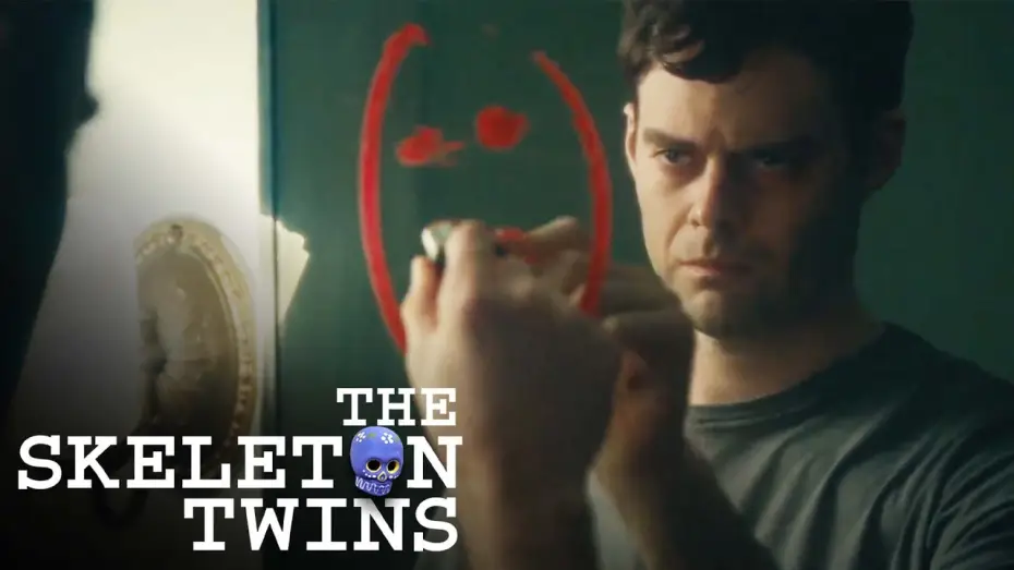 Wideo do filmu Między nami bliźniętami — The First 10 Minutes of The Skeleton Twins (2014)