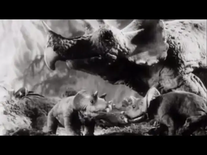 Wideo do filmu Creation — Creation 1931 with commentary by rayharryhausen