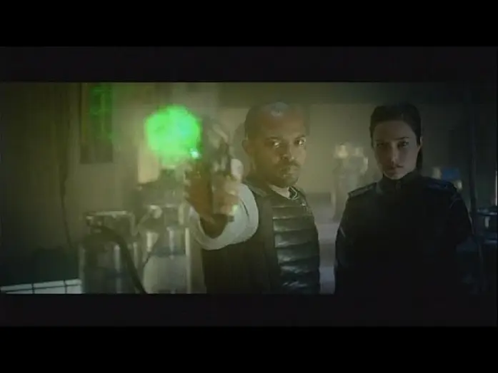 Wideo do filmu Anomalia — The Anomaly: 9 minuti e 47 secondi per scoprire la verità - cinema