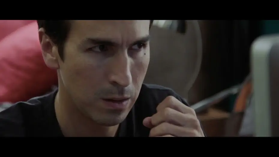 Wideo do filmu Monstruosamente Solo — Monstruosamente solo (2021) ESCENA