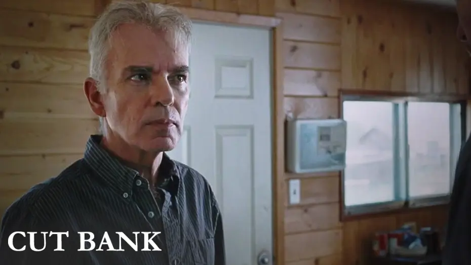 Wideo do filmu Miasteczko Cut Bank — Cut Bank | Lucky Don't Run in the Family | Official Movie Clip HD | A24