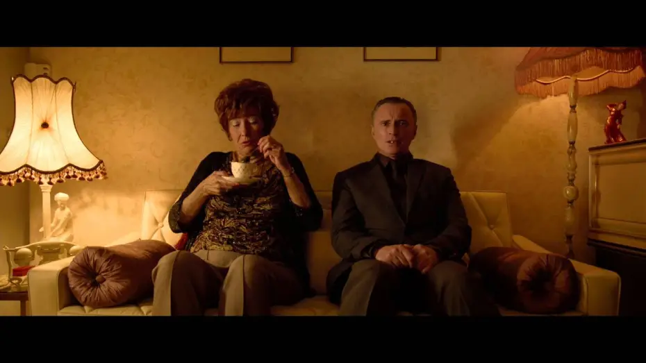 Wideo do filmu Legenda Barneya Thompsona — Official Trailer