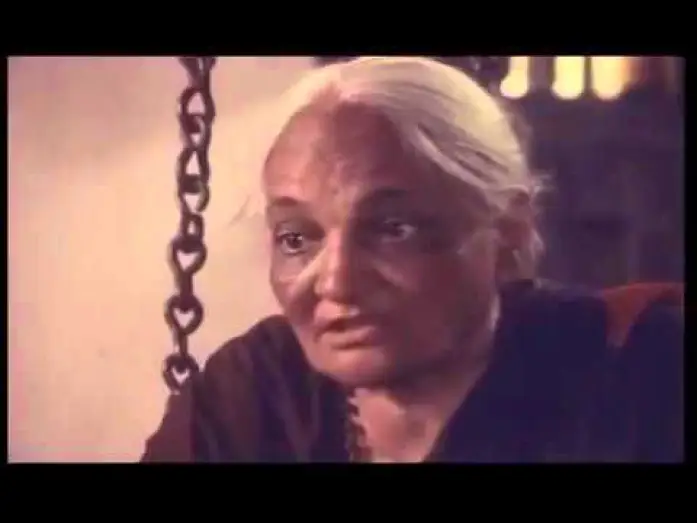Wideo do filmu ಕ್ರೌರ್ಯ — A scene from Kraurya by Girish Kasaravalli  (1996)