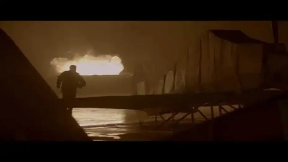 Wideo do filmu Anioł śmierci — LA DAME EN NOIR 2 : L'ANGE DE LA MORT La base militaire VF