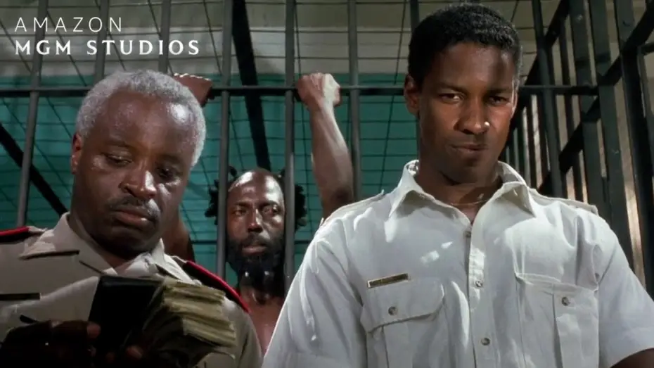 Wideo do filmu Gliniarz na Karaibach — Quinn Interrogates a Suspect