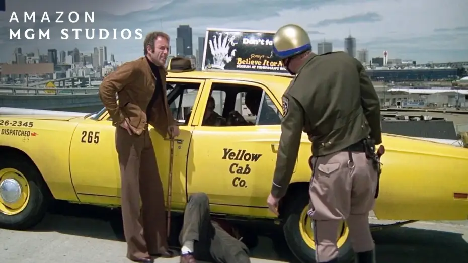 Wideo do filmu Elita Zabójców — Bomb Under The Car