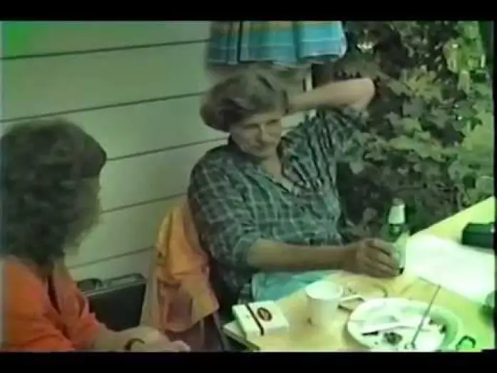 Wideo do filmu Tommy Tricker and the Stamp Traveller — Behind the Scenes Tommy Tricker