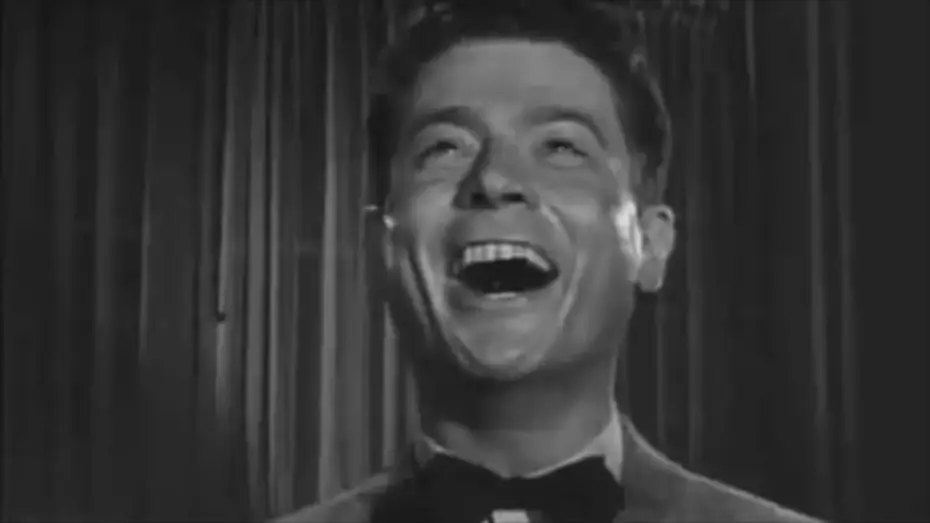 Wideo do filmu Bud Abbott and Lou Costello Meet the Invisible Man — Trailer: Abbott & Costello Meet the Invisible Man (1951)