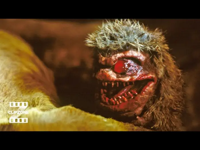 Wideo do filmu Critters — Dad vs. Critters
