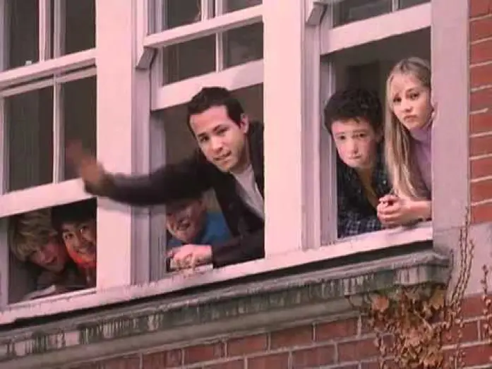 Wideo do filmu Szkoła życia — School Of Life (2005) Official trailer
