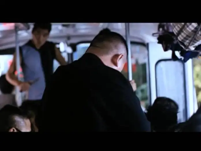 Wideo do filmu 落叶归根 — GETTING HOME (Luo Ye Gui Gen)