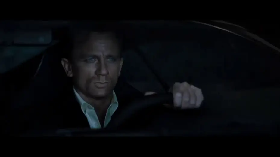 Wideo do filmu Casino Royale — Aston Martin DBS flip