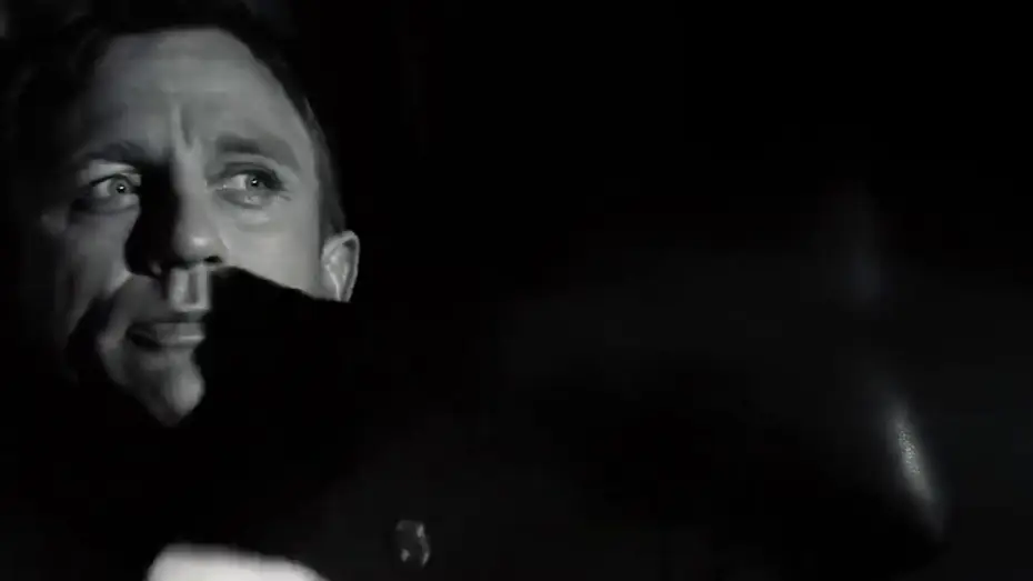 Wideo do filmu Casino Royale — Opening scene