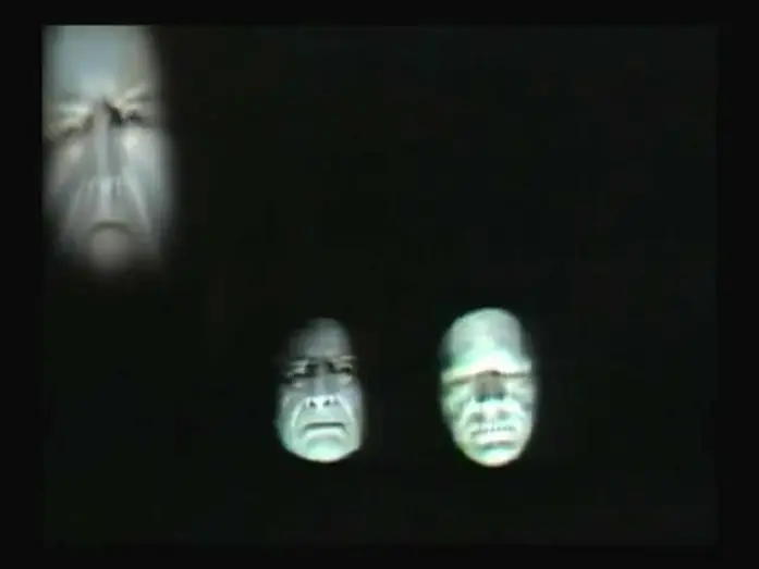 Wideo do filmu Bandyci czasu — What Where