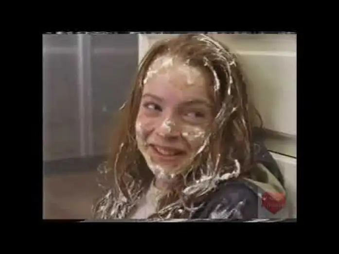 Wideo do filmu Niezwykła przyjaciółka — Life Size | ABC | Promo | 2000 | The Wonderful World of Disney