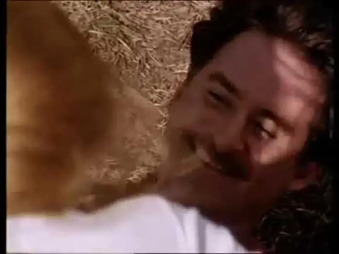 Wideo do filmu Tolerancyjni Partnerzy — Consenting Adults Movie Trailer 1992
