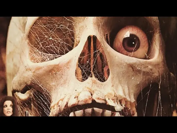 Wideo do filmu Opowieści z krypty — Tales from the Crypt (1972) - Trailer HD 1080p