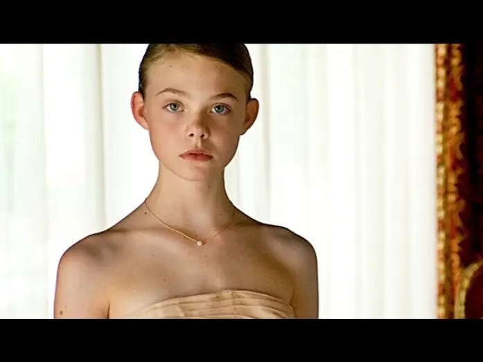 Wideo do filmu Somewhere. Między miejscami — SOMEWHERE (Elle Fanning) | Trailer deutsch german [HD]