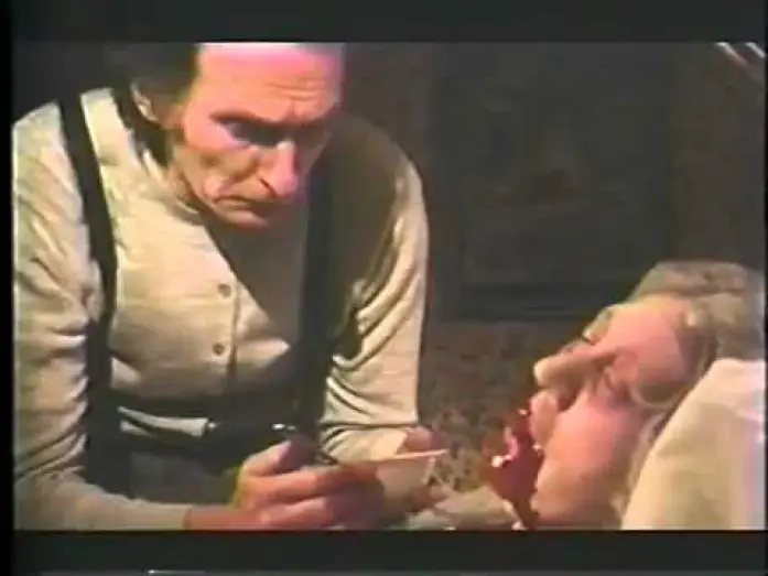 Wideo do filmu Deranged — DERANGED The Making Of  never seen before behind the scenes. from producer Tom Karr - YouTube