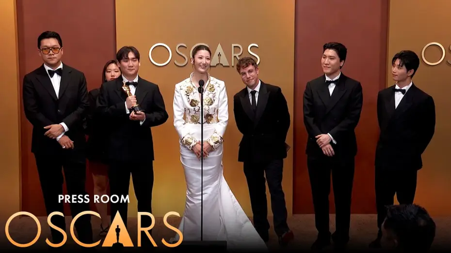 Wideo do filmu K-popowe łowczynie demonów — Golden from Kpop Demon Hunters Best Original Song Press Room Speech | 98th Oscars (2026)