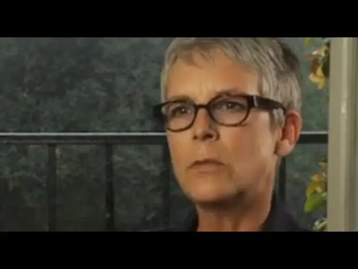 Wideo do filmu Mgła — Jamie Lee Curtis Remembers Her Role - The Fog (1980)