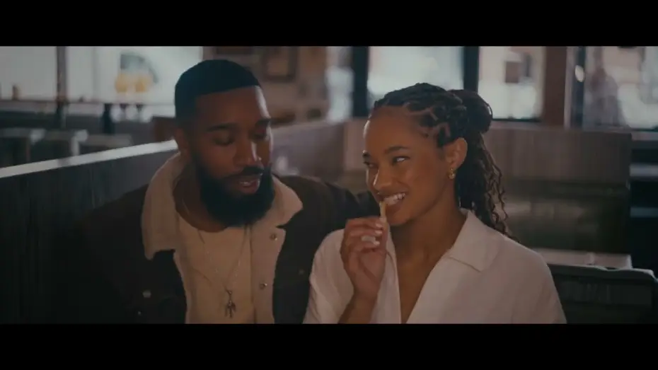 Wideo do filmu Love & Other Crimes — Love & Other Crimes Official Trailer (2025)