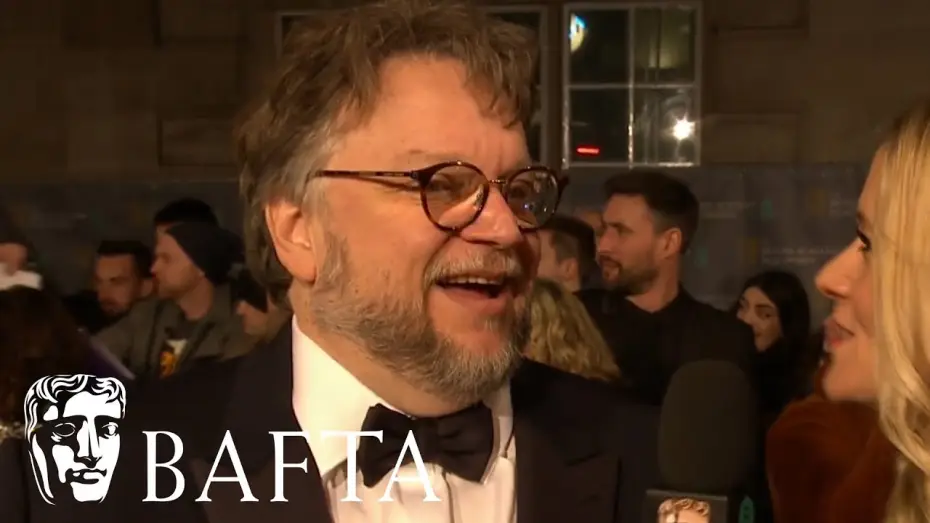 Wideo do filmu Kształt wody — The Shape of Water Director Guillermo Del Toro Red Carpet Interview | EE BAFTA Film Awards 2018