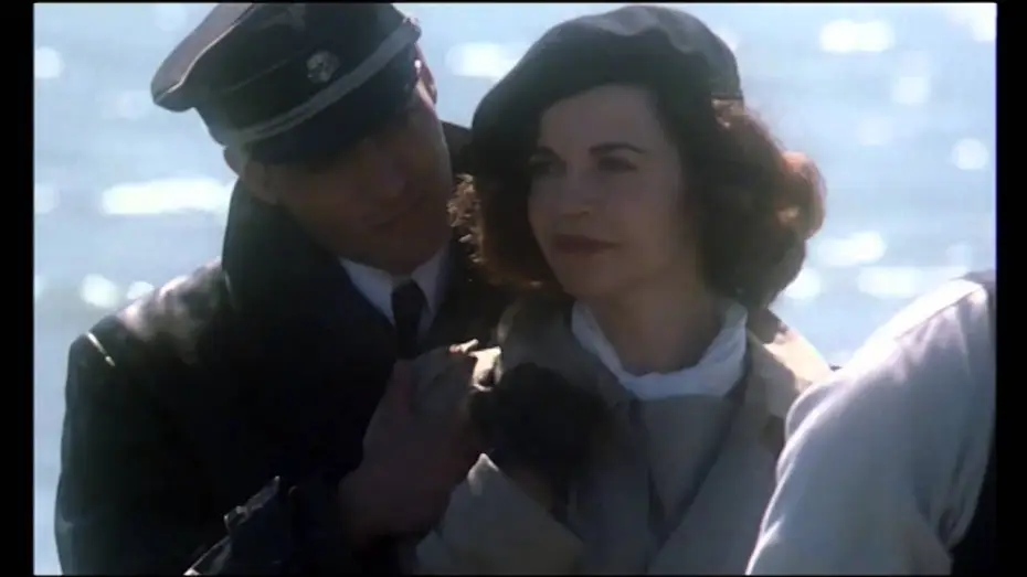 Wideo do filmu Czarny anioł — Senso ’45 Trailer