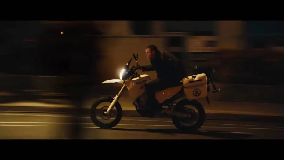 Wideo do filmu Jason Bourne — Jason Bourne / Extrait "Jason Bourne vole une moto" VF [Au cinéma le 10 Août]