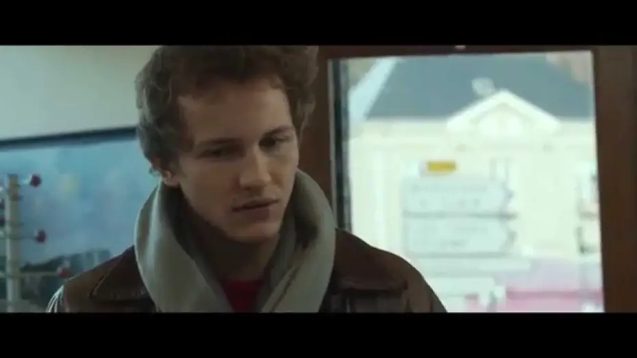 Wideo do filmu Les Souvenirs — Les Souvenirs - Tourisme (extrait)