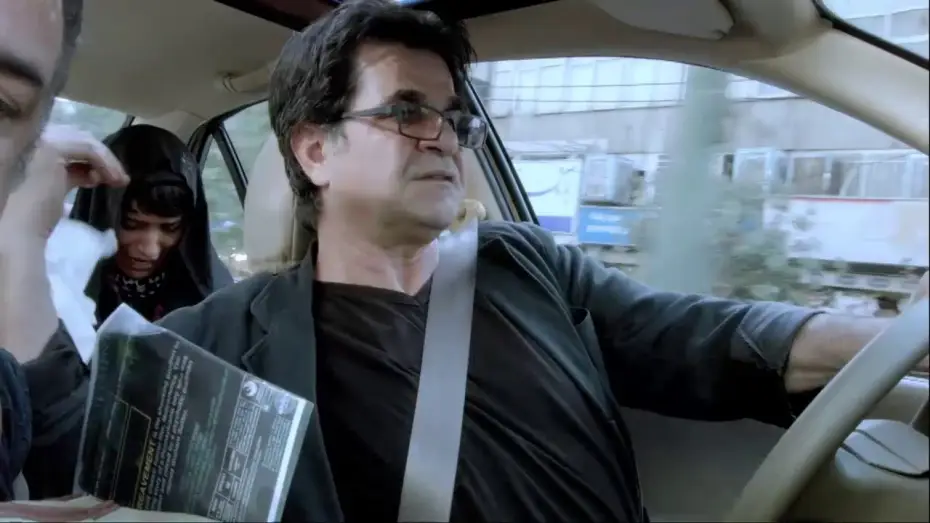 Wideo do filmu Taxi-Teheran — Taxi Teheran 2015, Il trailer italiano del film   HD