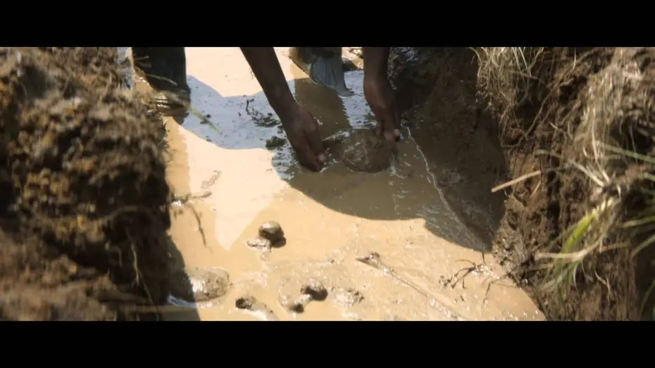 Wideo do filmu Ladygrey — LadyGrey - Bande Annonce VOST
