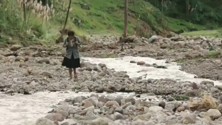 Wideo do filmu Hija de la Laguna — "Hija de la laguna - Daughter of the lake" tráiler (Perú, 2015)