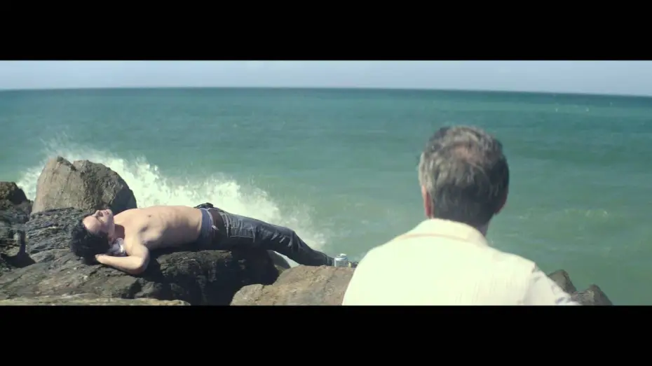 Wideo do filmu Z daleka — Ti Guardo, trailer ufficiale
