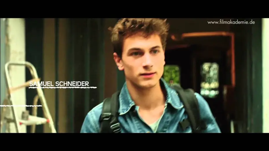 Wideo do filmu Couchmovie — Couchmovie Titelsequenz | Motion Design (2013)