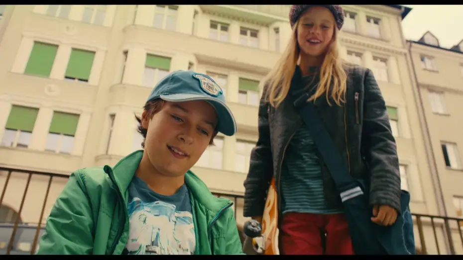 Wideo do filmu Ratunku, zmniejszyłem nauczycielkę — Au secours ! J'ai rétréci ma prof (VF) - Bande Annonce