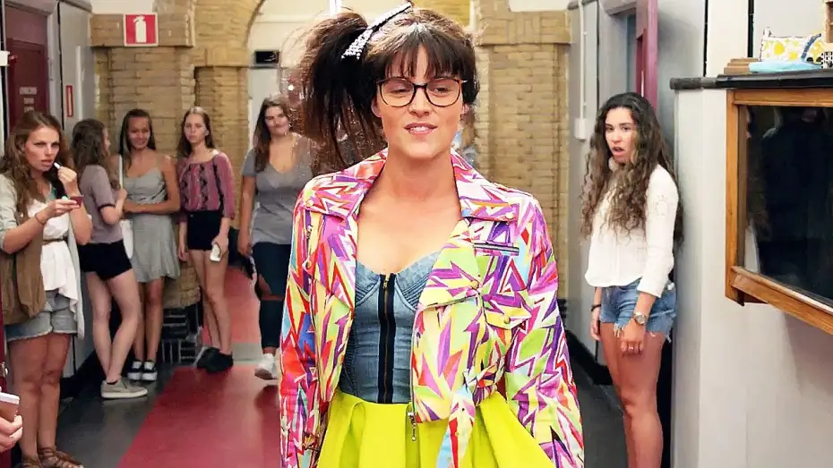 Wideo do filmu Fashion Chicks — FASHION GIRLS Bande Annonce VF (Film Adolescent )