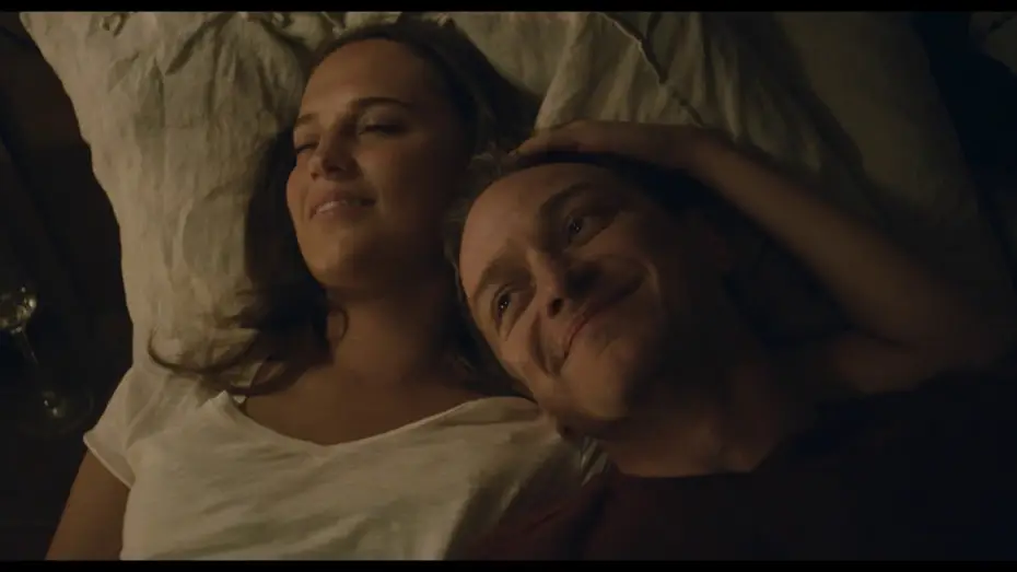 Wideo do filmu Zanurzeni — SUBMERGENCE di Wim Wenders (Trailer Ufficiale dal 22 Agosto al Cinema)