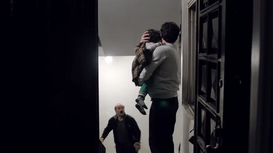 Wideo do filmu Klient — “We have to evacuate!”