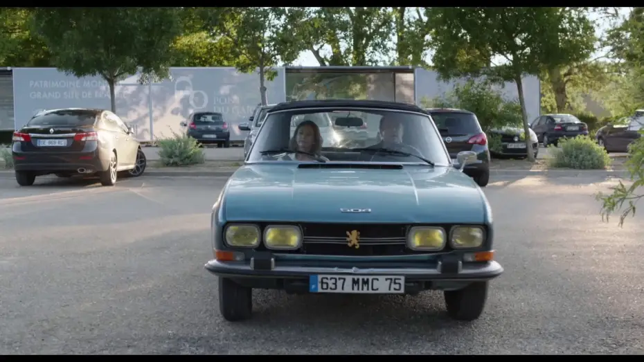 Wideo do filmu Paryż może poczekać — Parigi Può Attendere - Trailer Ufficiale - Dal 15 Giugno al cinema