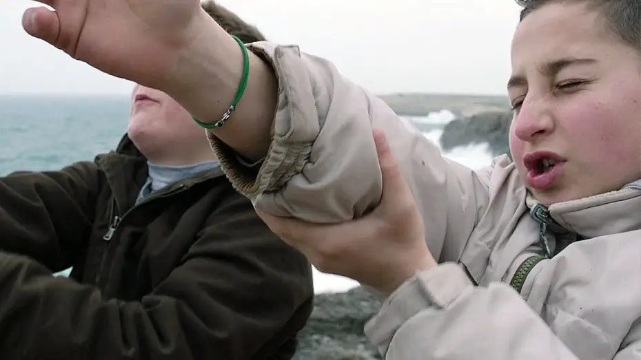 Wideo do filmu Fuocoammare. Ogień na morzu — FUOCOAMMARE Bande Annonce (Ours d'Or Berlinale 2016)