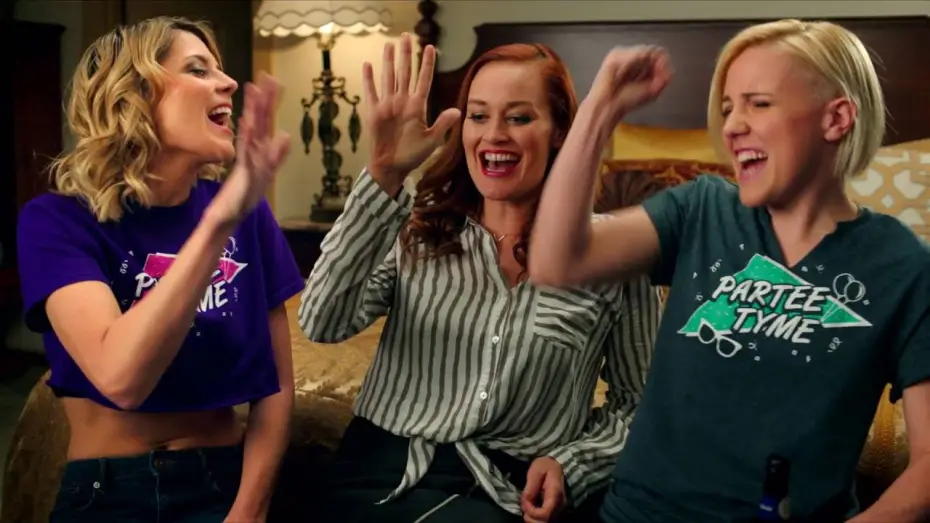 Wideo do filmu Dirty 30 — IT'S PARTEE TIME! #Dirty30Movie | TV Spot