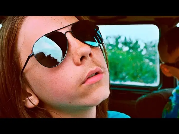 Wideo do filmu Goodbye Berlin — TSCHICK | Trailer #2 deutsch german [HD]